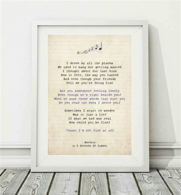 Amnesia (long) lyrics