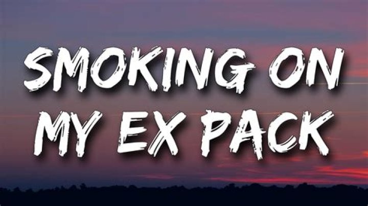 Smoking on dat pack lyrics